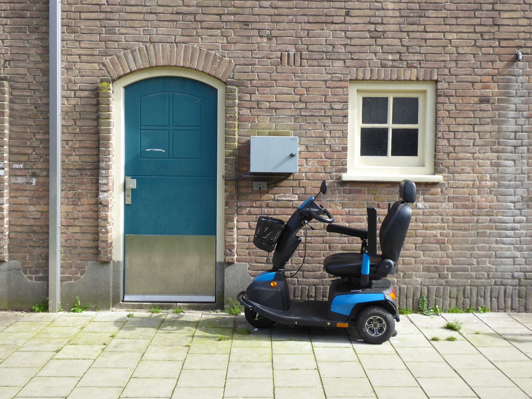 A paved path suitable for mobility scooter riding